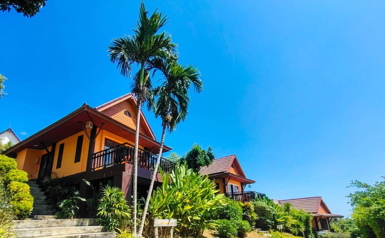 Puteri Lanta Family Villas Ko Lanta Екстериор снимка