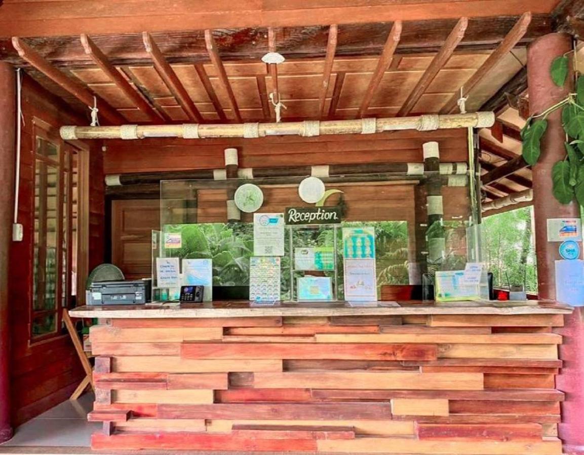 Puteri Lanta Family Villas Ko Lanta Екстериор снимка