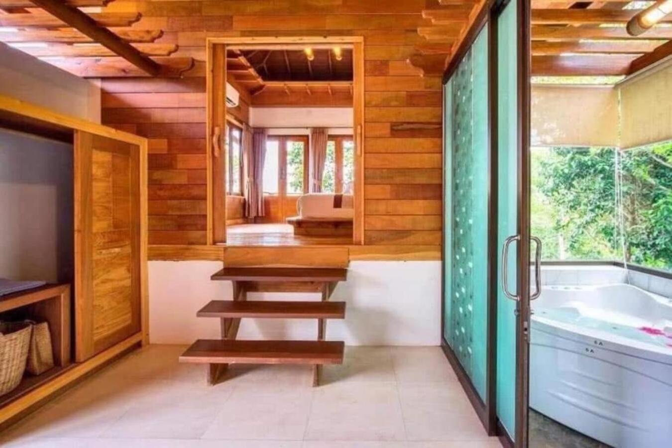 Puteri Lanta Family Villas Ko Lanta Стая снимка