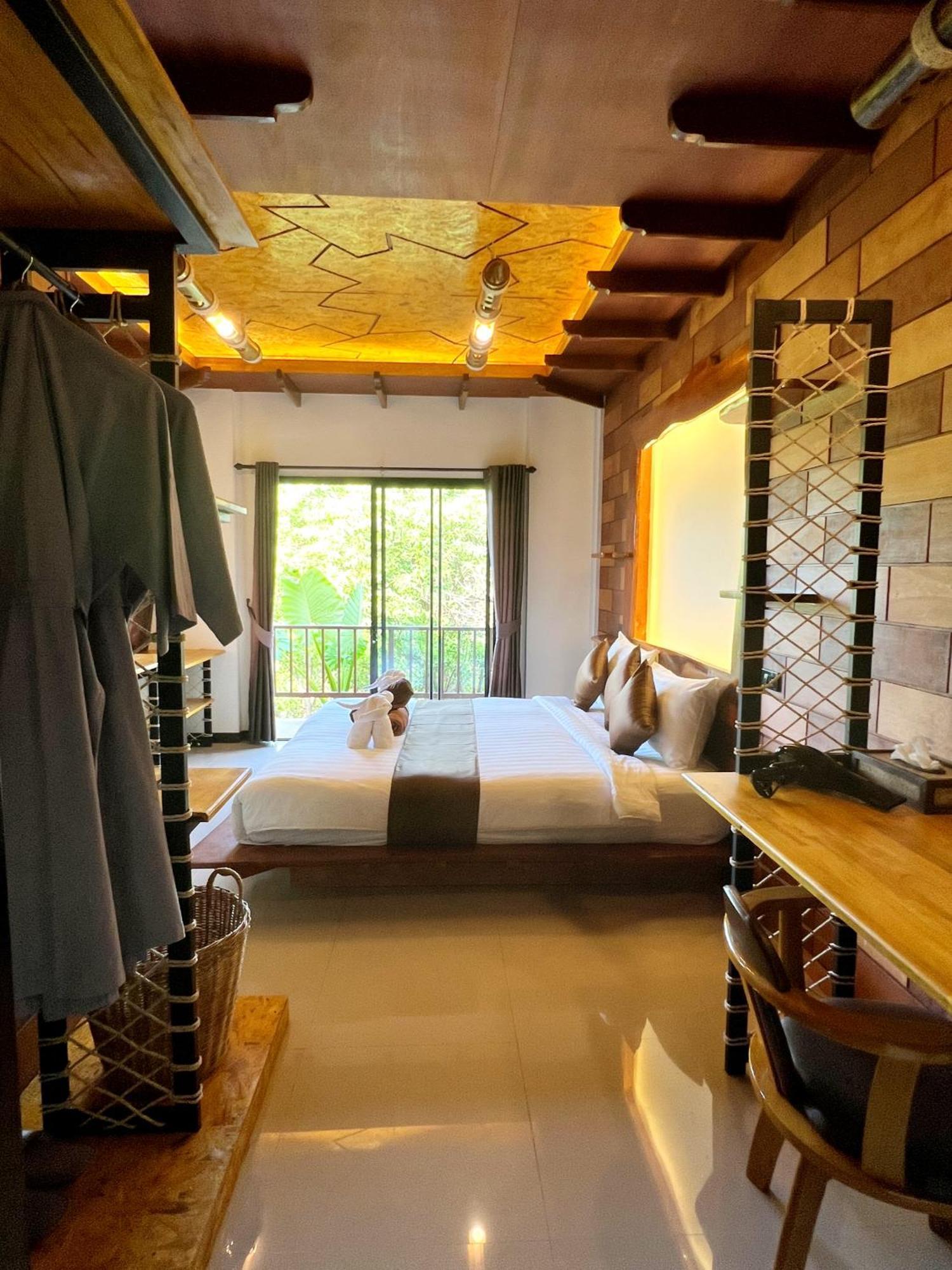 Puteri Lanta Family Villas Ko Lanta Екстериор снимка