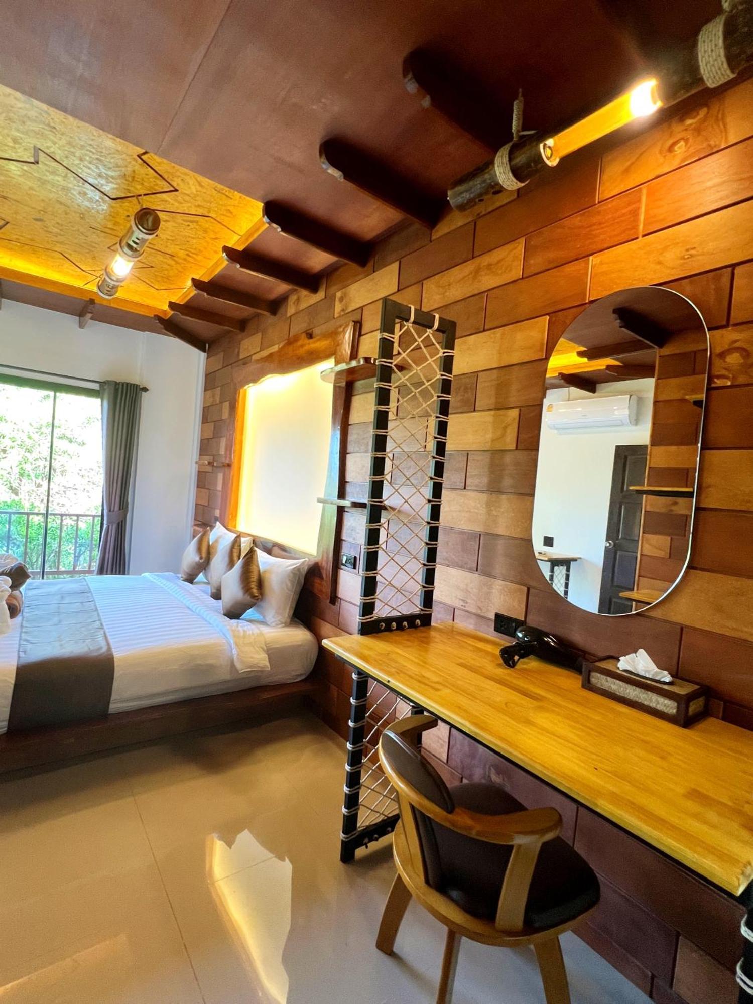Puteri Lanta Family Villas Ko Lanta Стая снимка